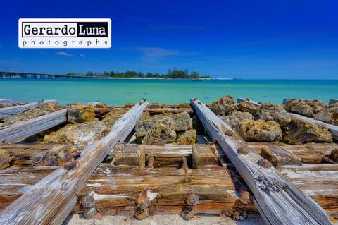 Textured pier remnants